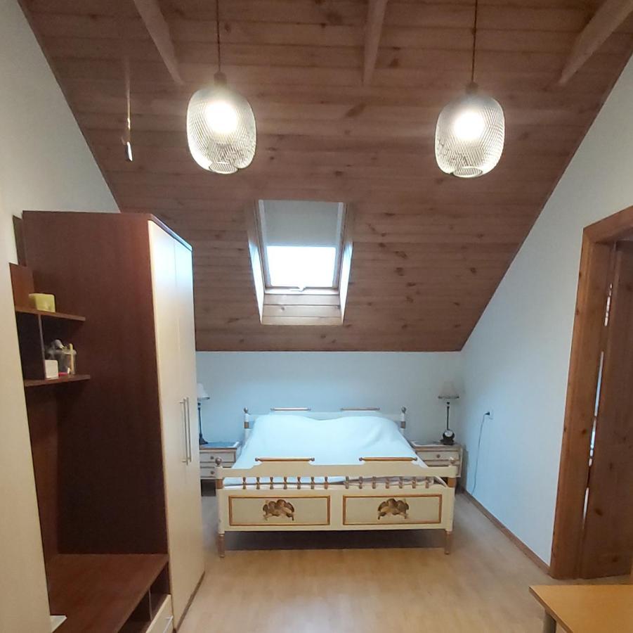 Tiesiog Hostelis Salcininkai Dış mekan fotoğraf